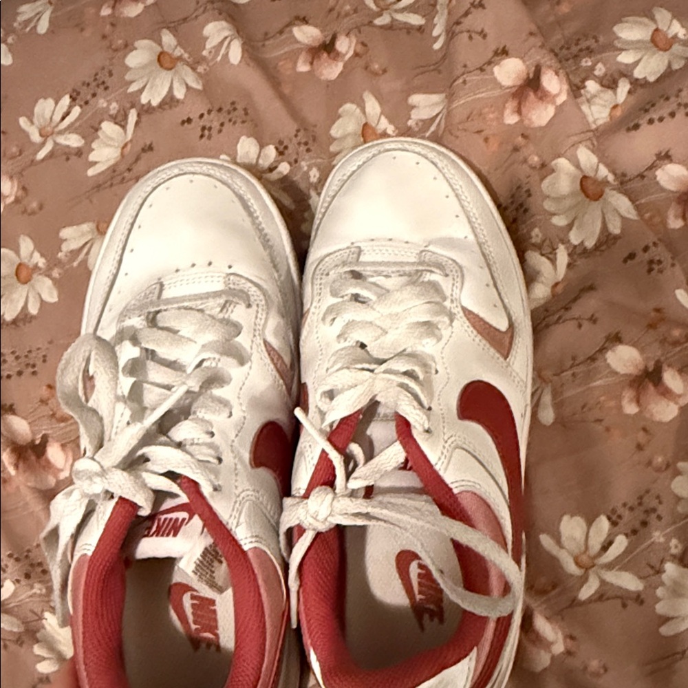 Nike sneakers - Picture 7 of 7